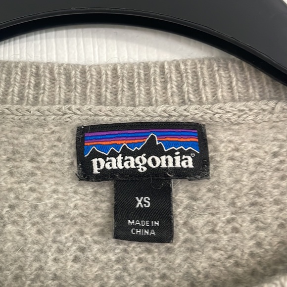 Patagonia Recycled Cashmere Crew Neck Sweater, XS, Birch White - Picture 3 of 4